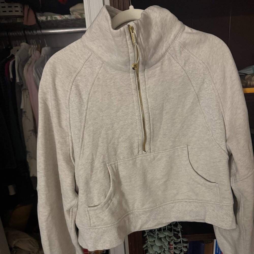 Lululemon Scuba Oversized Funnel-Neck Half Zip size 6 in Bone with gold accent.